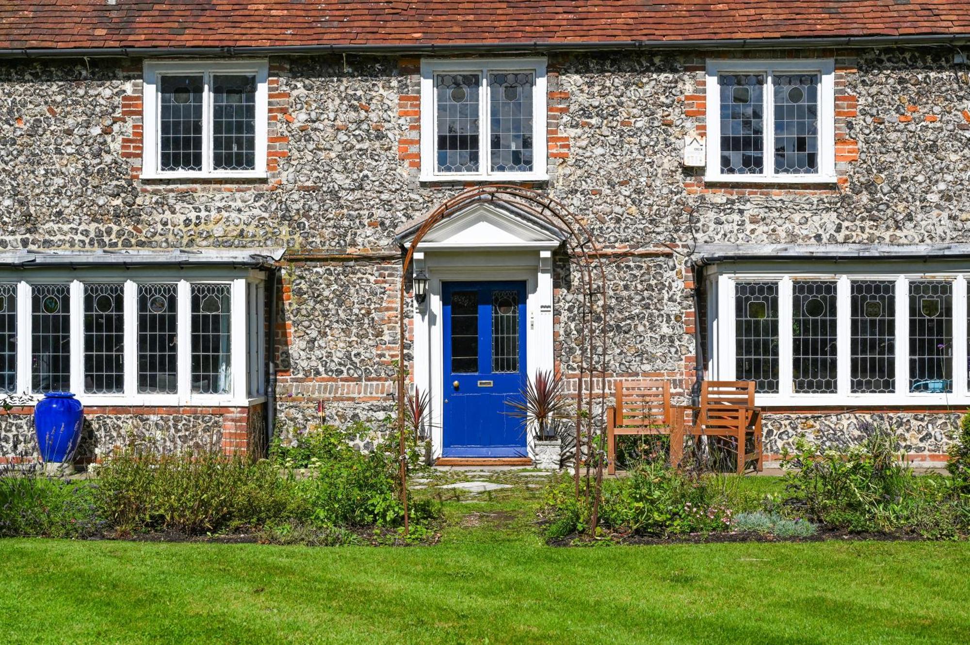 Villa Walnut Tree House Rustington Exterior foto